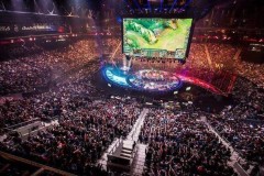 JDG战队精准操作逆转战局，大龙加持下的胜利曙光